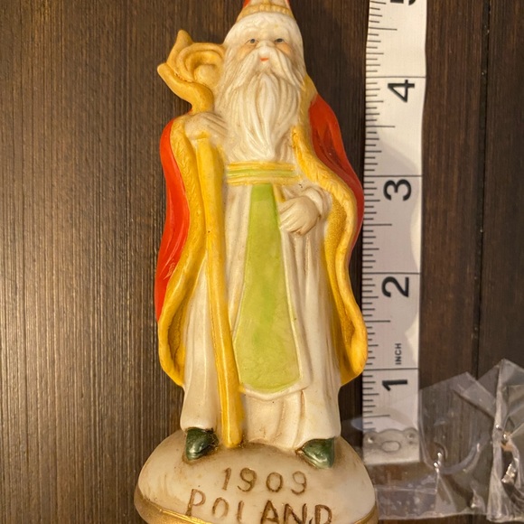 Vintage Set Of 5 Heilig-Meyers Santas From Around The World Christmas Figurines - Picture 10 of 10